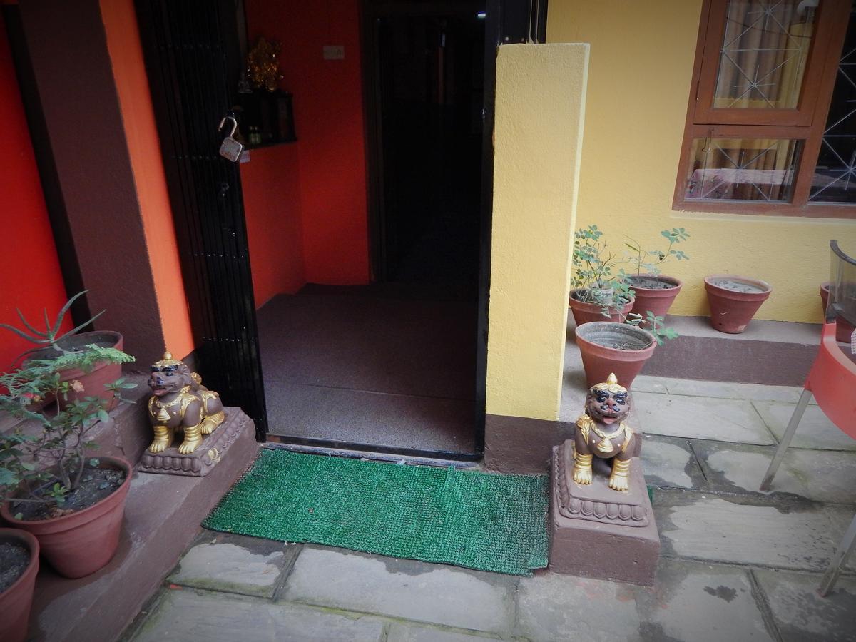 Hotel Giramondo Kathmandu Exteriör bild