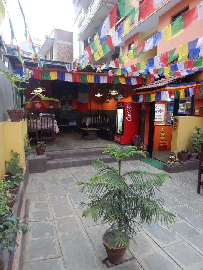 Hotel Giramondo Kathmandu Exteriör bild